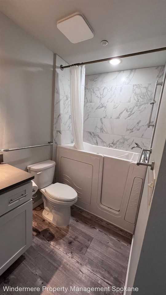 Newly Renovated Apartments Quite Small Town Living in Davenport WA - Photo 3 of 50