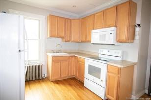 34 Ctr St  