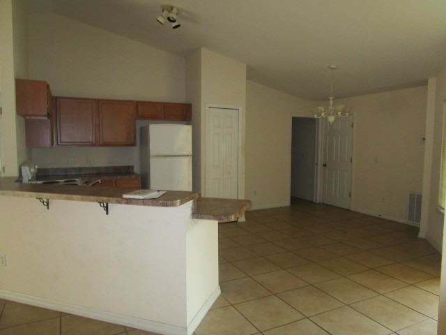 1110 17th St - Photo 2 of 5