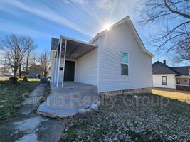 featured image of 2445 Liberty Ave
