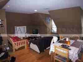 featured image of 27 Orkney Rd #1