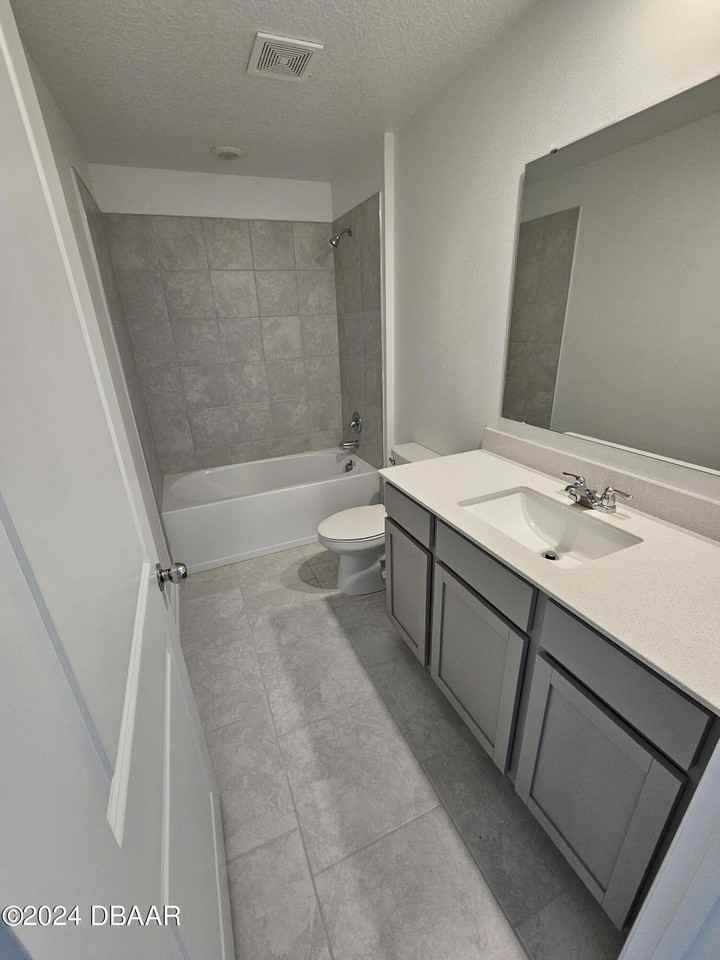 1456 Peach Creek Dr, Osteen, FL 32764 4 Bedroom House for 2,300/month