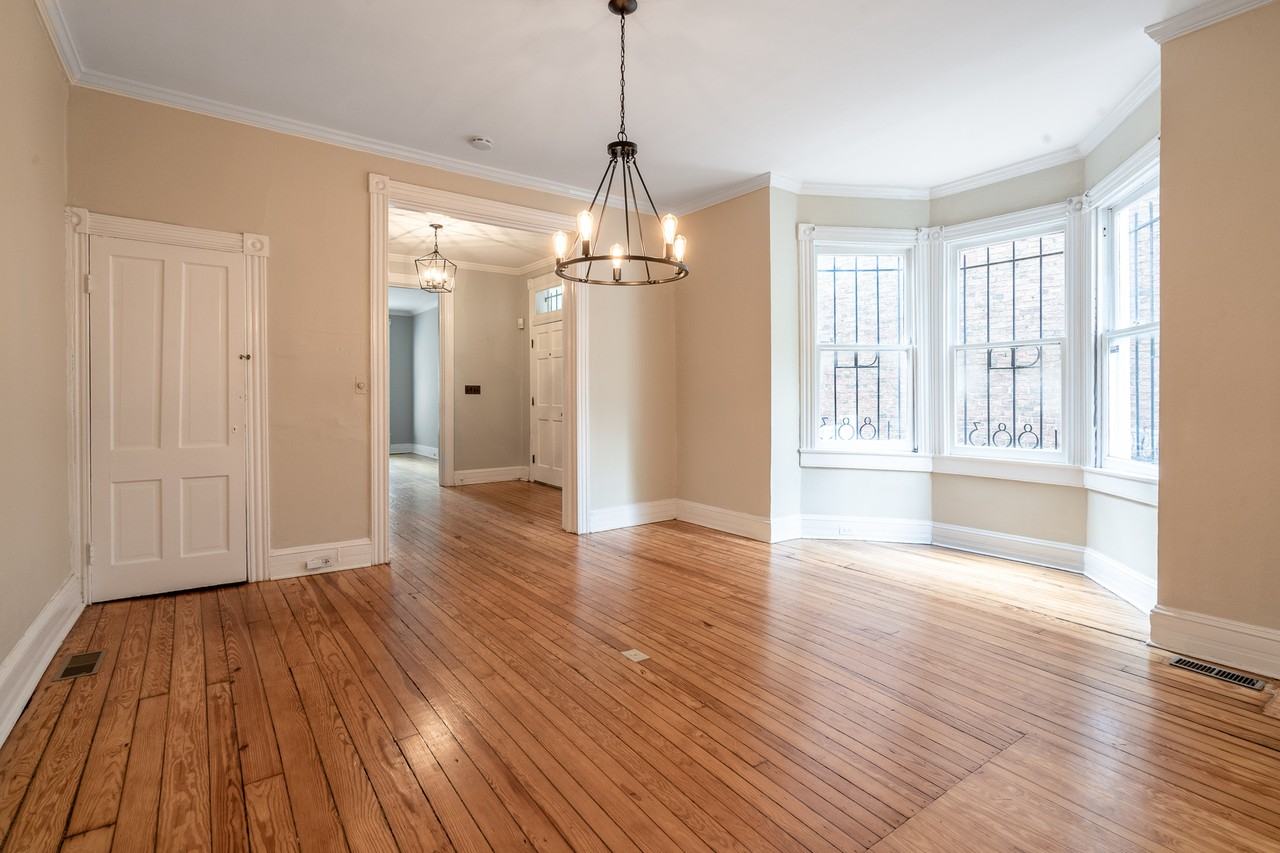 2614 Saint Paul St - Photo 3 of 30