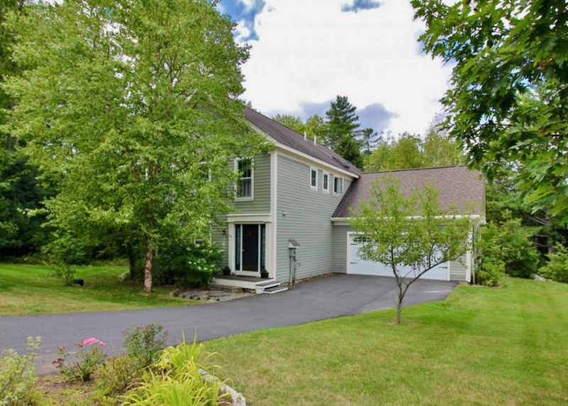 14 Camp Brook Dr - Photo 3 of 22