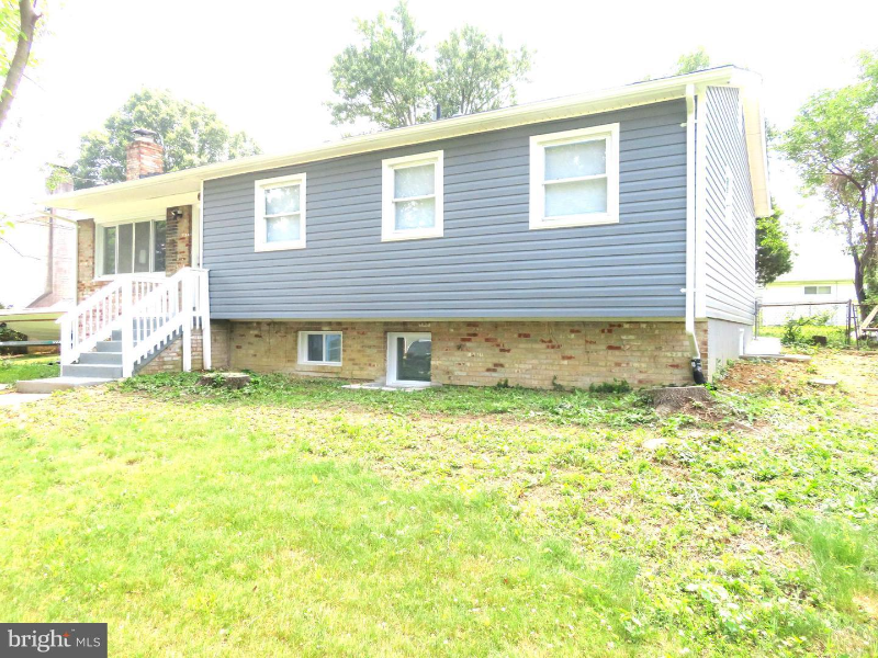 2013 Tiber Dr - Photo 2 of 18