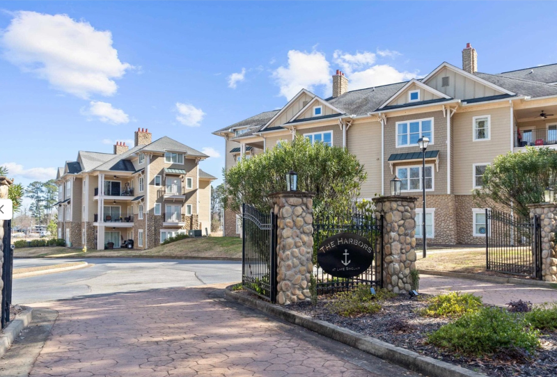 109 Misty Ln Nw #321 - Photo 2 of 35