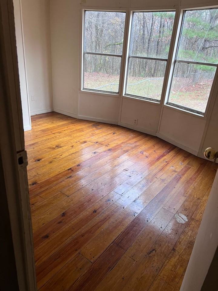 Alisha Circle - Photo 3 of 16