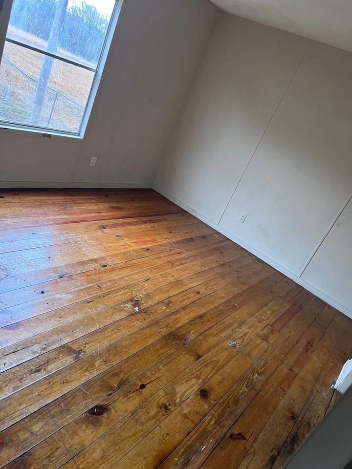 Alisha Circle - Photo 6 of 16