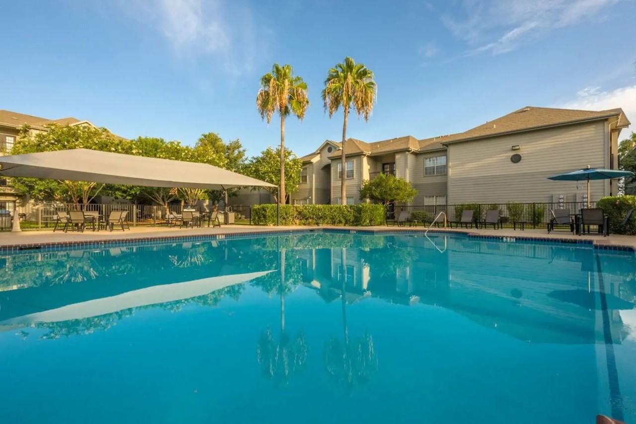 Lago Del Mar Apartments 7550 Country Club Dr, Laredo, TX 78041 Zumper