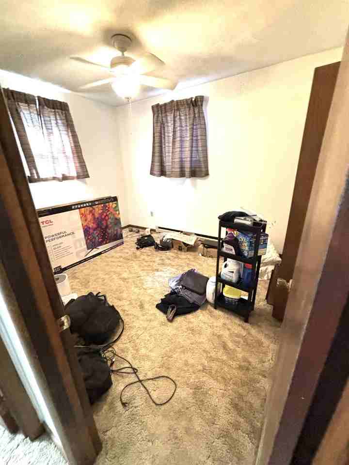 600 State St #4 - Photo 6 of 9