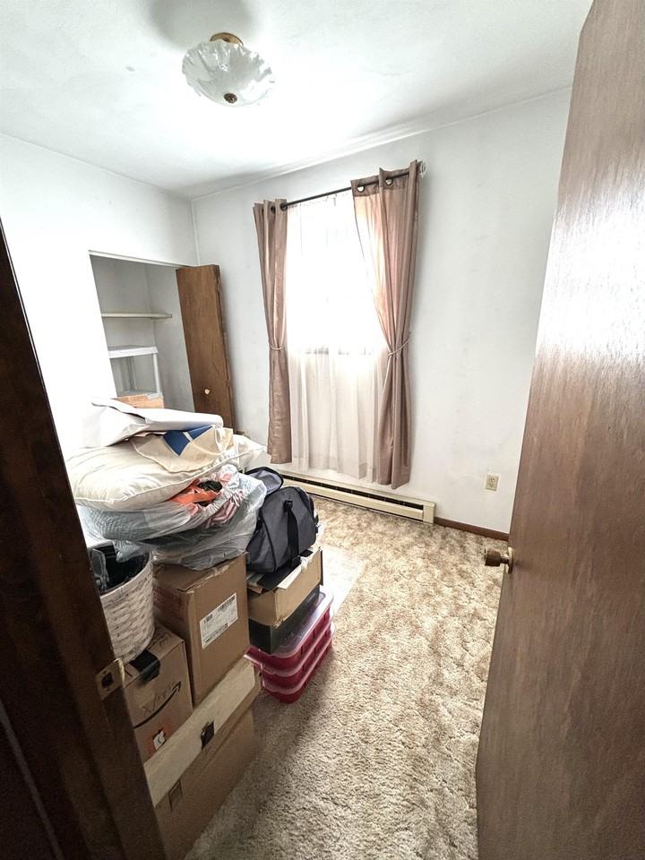 600 State St #4 - Photo 7 of 9