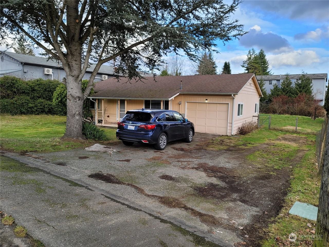 10119 1st Pl W - Photo 2 of 22