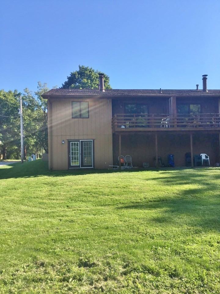 730 Brown St - Photo 2 of 17