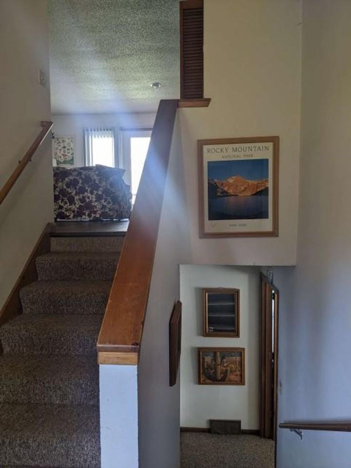 730 Brown St - Photo 3 of 17