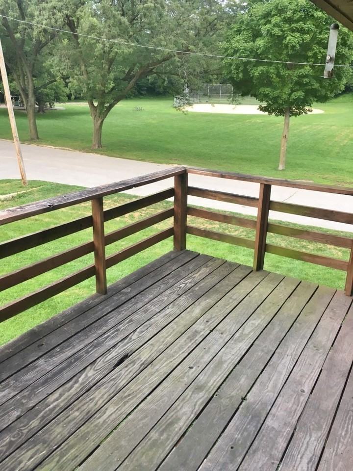 730 Brown St - Photo 5 of 17