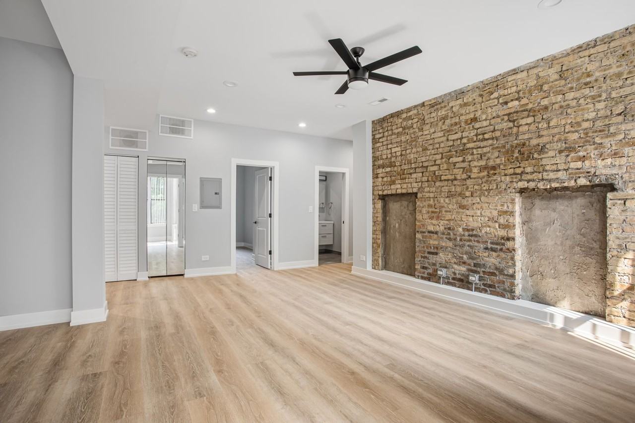 7642-48 N Eastlake Terrace - Photo 3 of 32