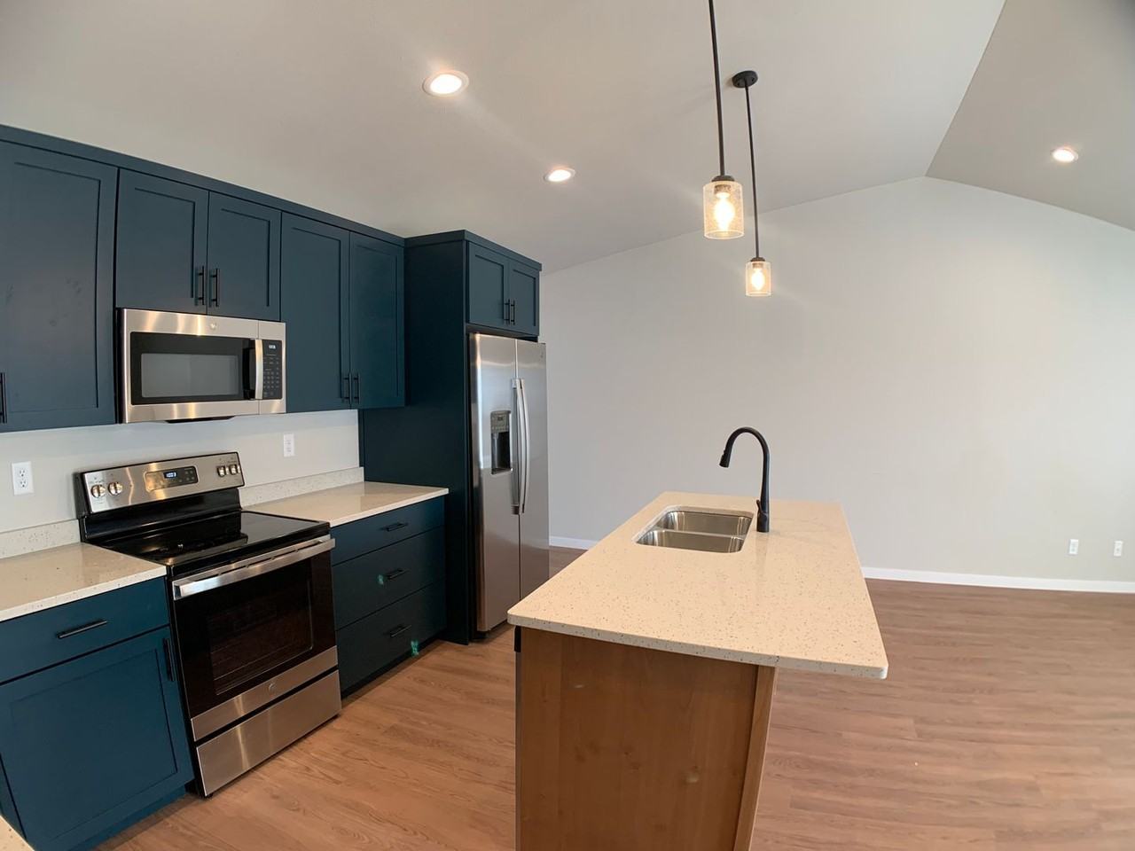 Johnson Farms Twin Homes - Photo 7 of 31