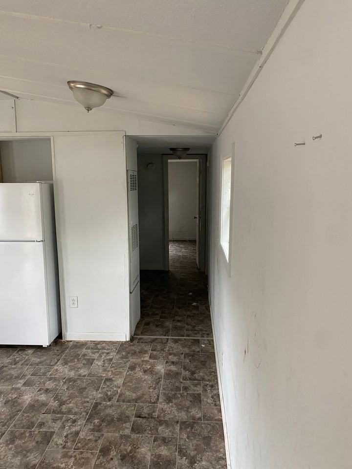 36B Hillsboro Dr - Photo 3 of 3