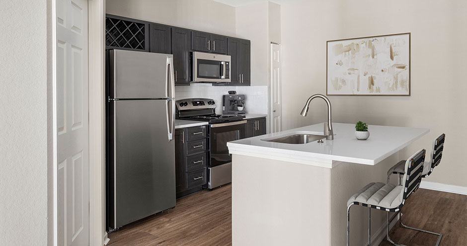 The Outlook at Greystone - Photo 2 of 22