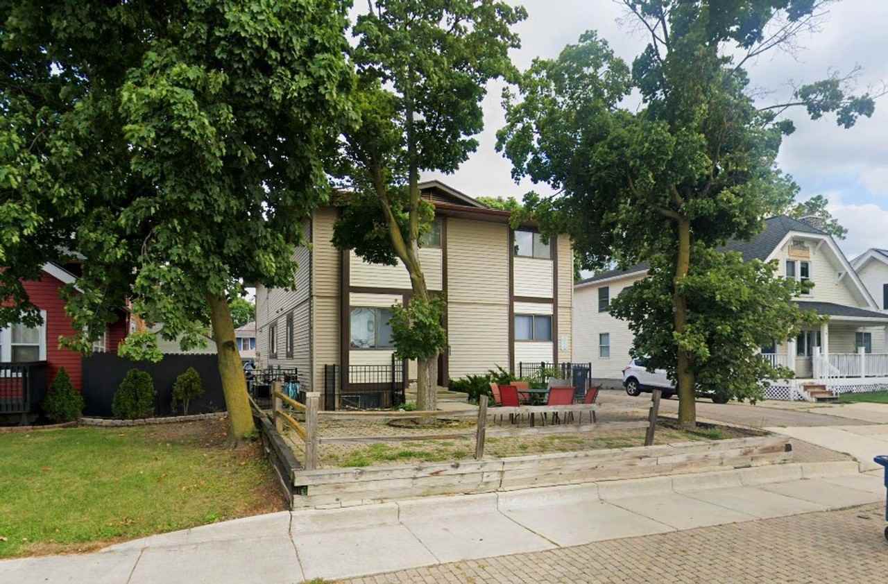 1425/1427 S. State St. - Photo 4 of 40