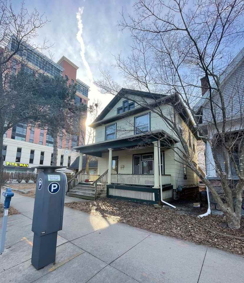 412 E. William St - Photo 3 of 39