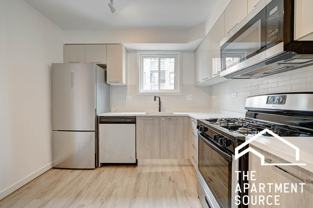 7621 N Sheridan Rd #3H - Photo 1 of 1