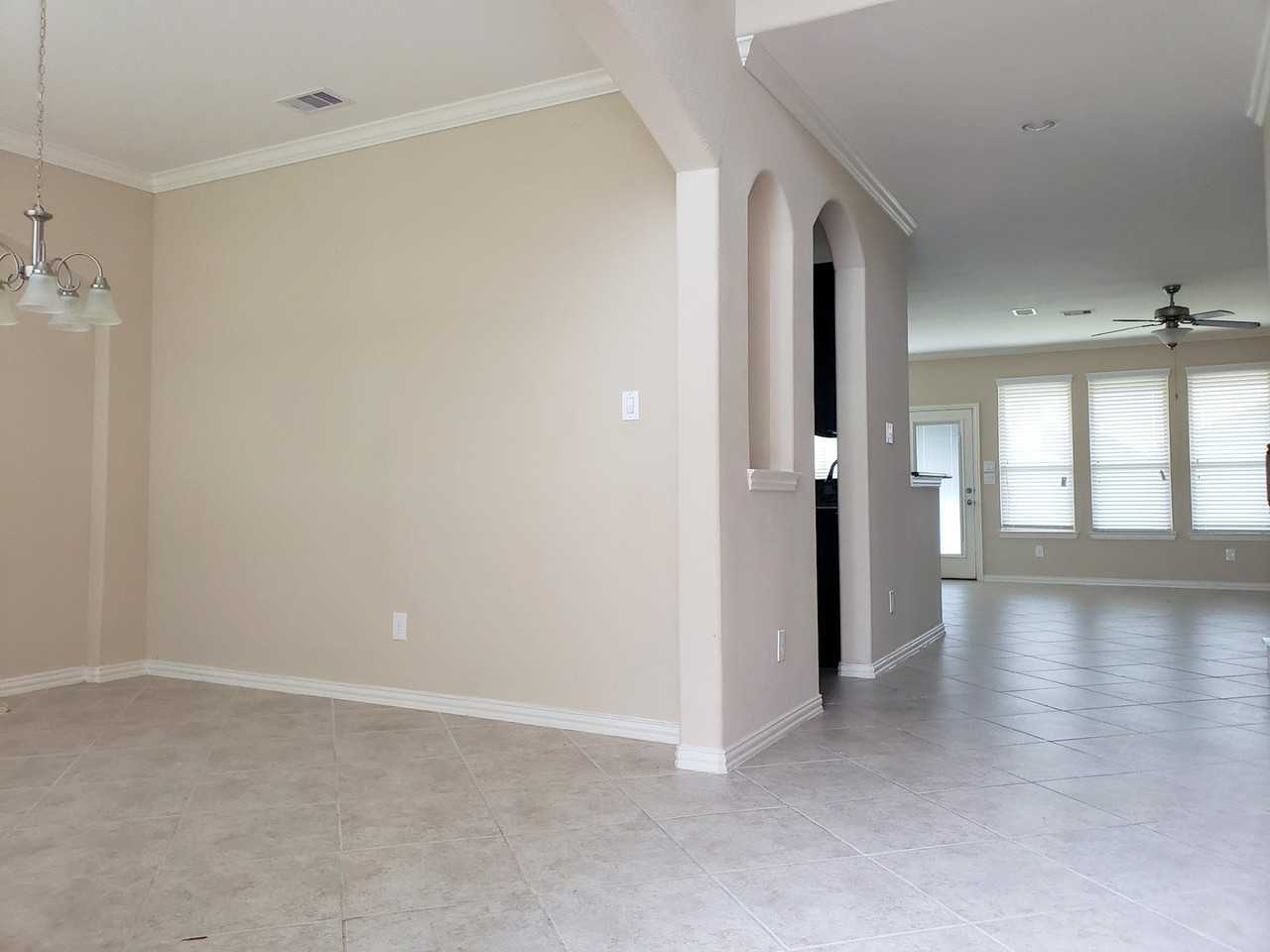 8818 Cornina Dr - Photo 3 of 26