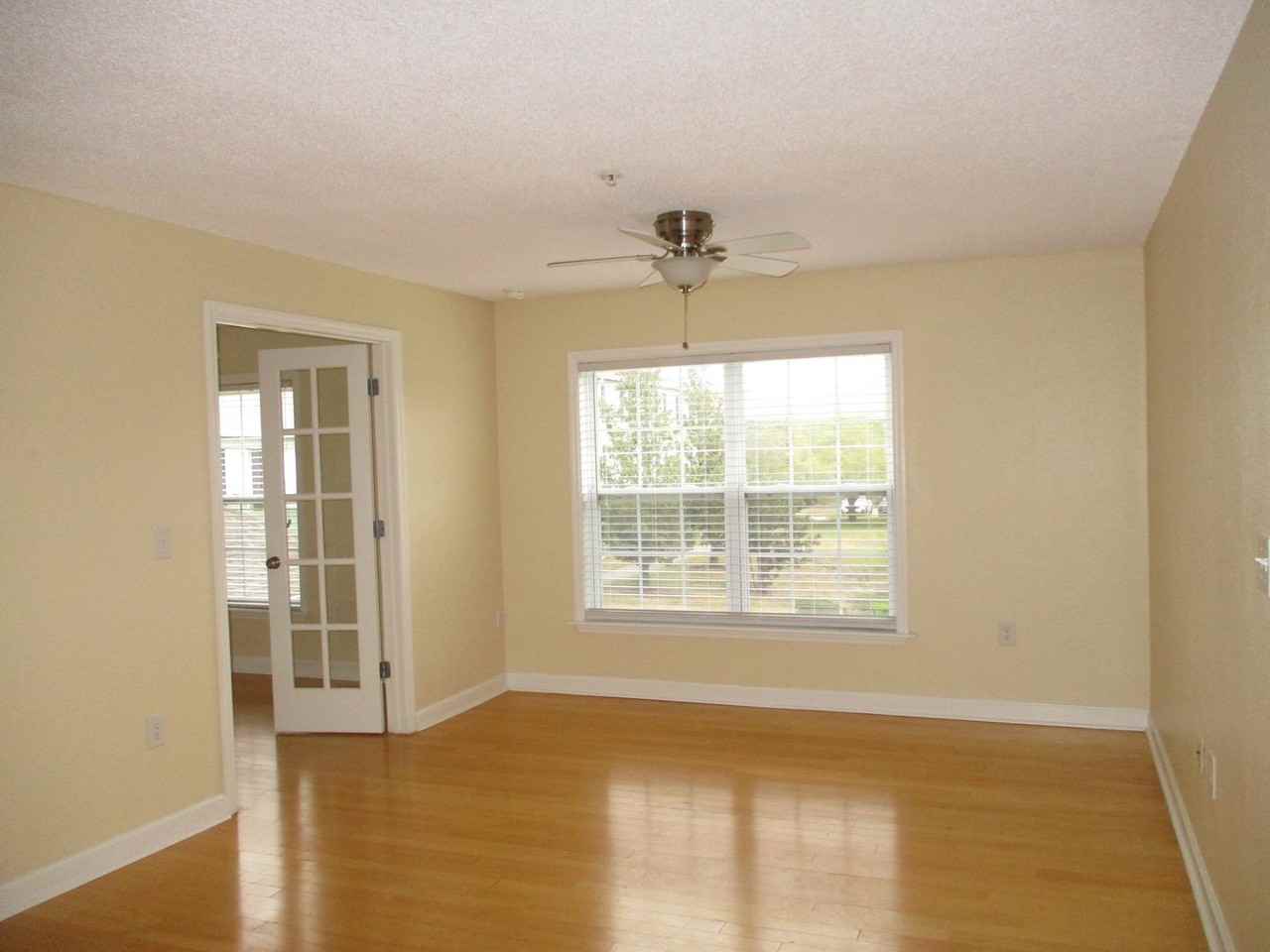 2065 Dixie Belle Dr #N - Photo 3 of 15