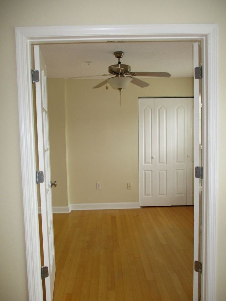2065 Dixie Belle Dr #N - Photo 7 of 15