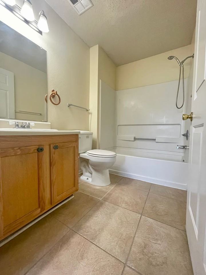 4009 Dancing Cloud Ct #32 - Photo 6 of 15