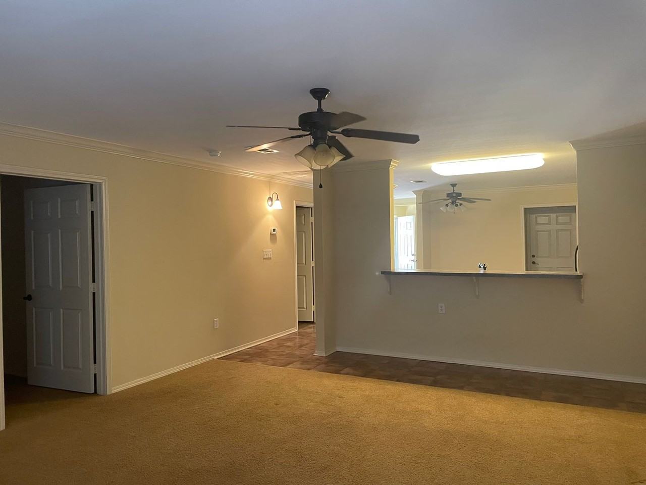 1803 Flagstone Dr - Photo 3 of 11