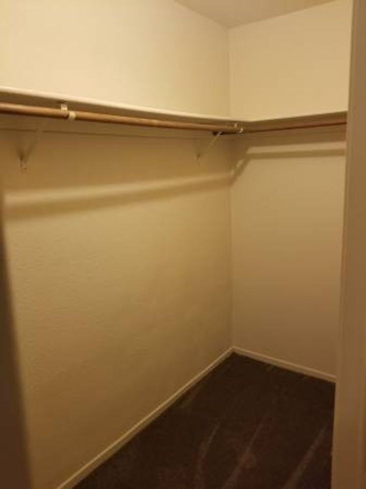 Vista Verde Apartments - Photo 7 of 31