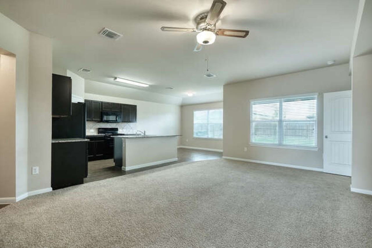 232 Voss - Photo 4 of 15
