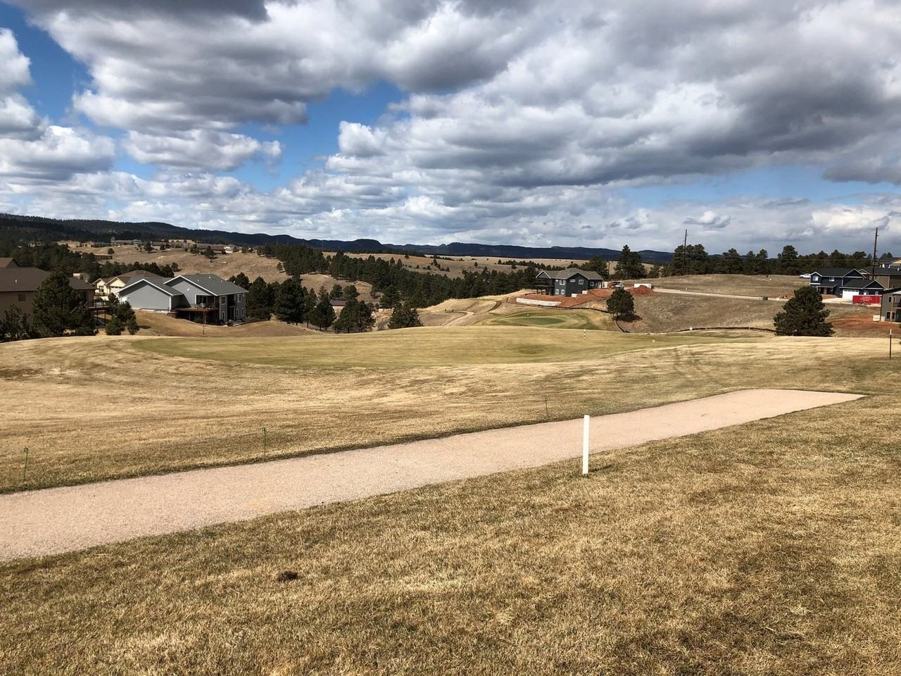 4422 Lahinch St - Photo 3 of 16