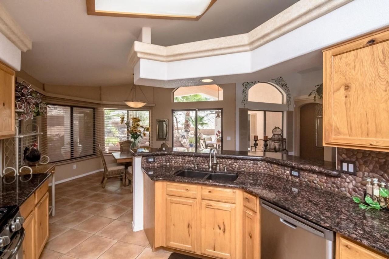 2240 Jacob Row - Photo 6 of 36