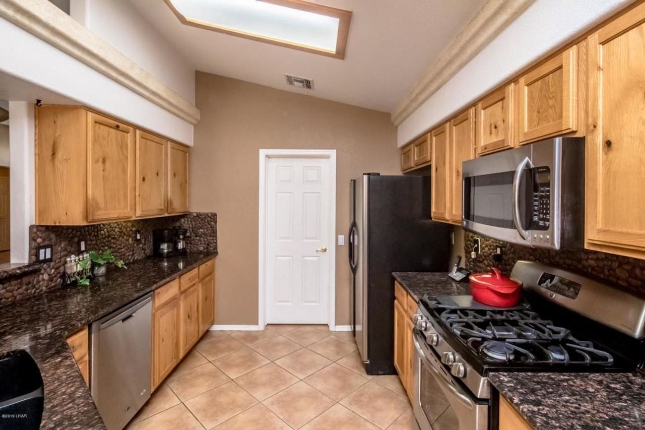 2240 Jacob Row - Photo 7 of 36