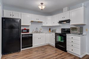 featured image of 1473 1397, 1413, 1415, 1417, 1419, 1455, 1473 Doman Drive