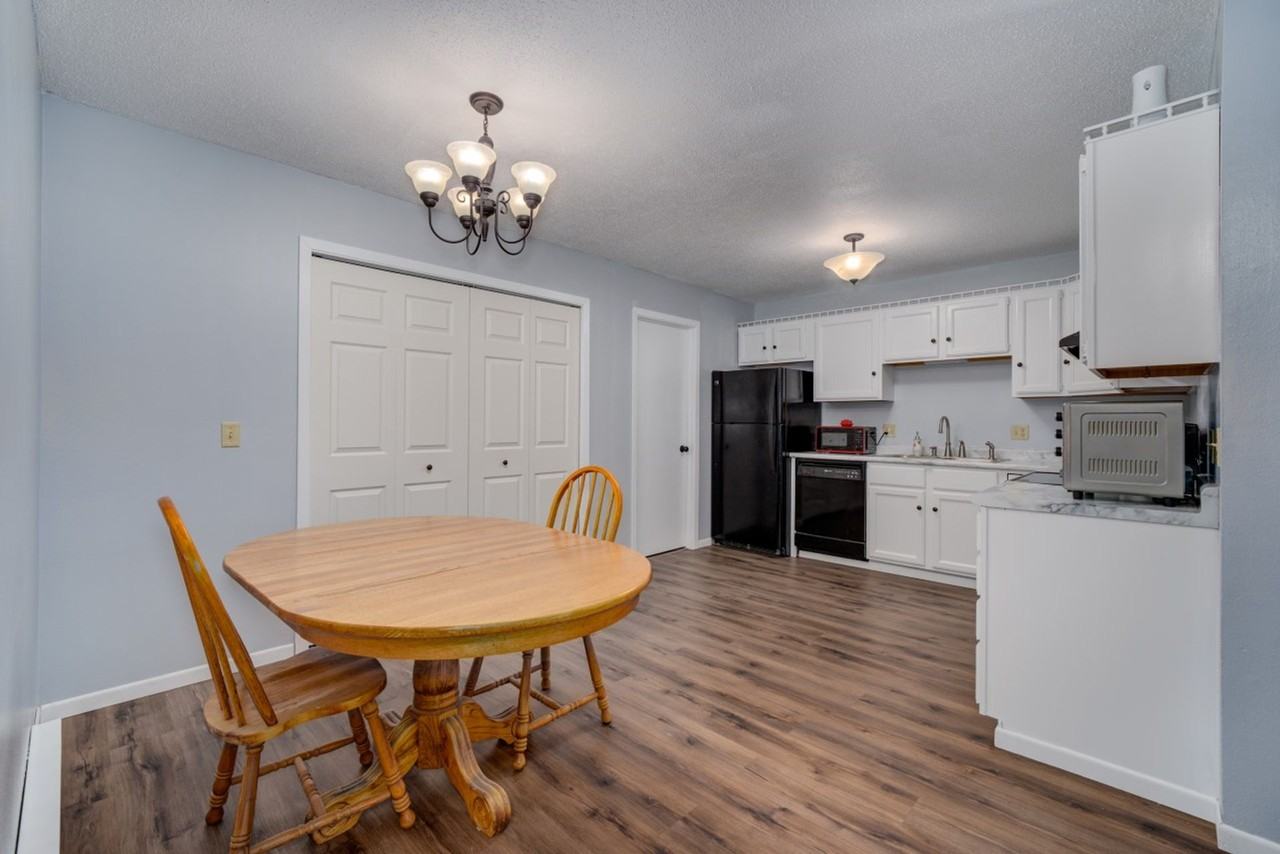 1397, 1413, 1415, 1417, 1419, 1455, 1473 Doman Drive - Photo 3 of 14