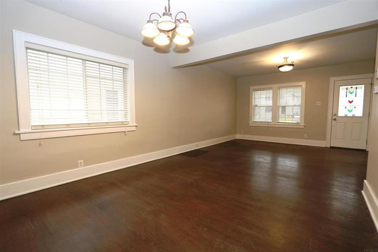 909 E Fairview Ave - Photo 5 of 18