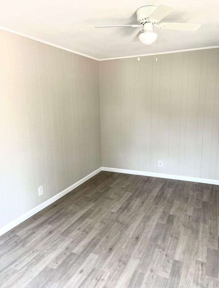 Lassiter Drive - 106 - Photo 2 of 6