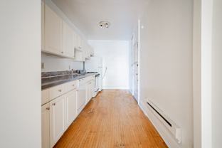 2436 W Rosemont Ave #SE3 - Photo 1 of 1