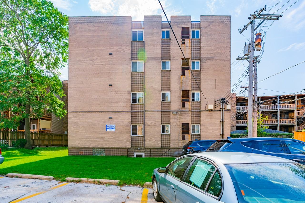 1146 W Morse Ave #4C - Photo 4 of 4