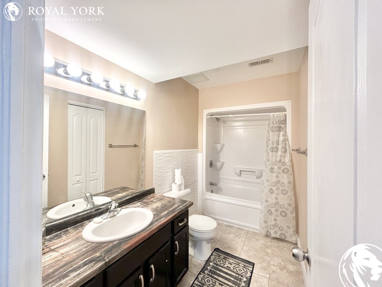 24705 Whitefish Crescent, Windsor, Ontario N9G 3E2 Apartments 4801 Whitefish Cres, Windsor