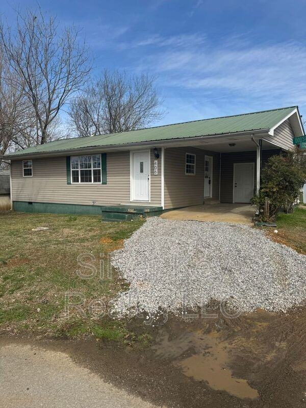 406 Dodson Ave - Photo 2 of 18