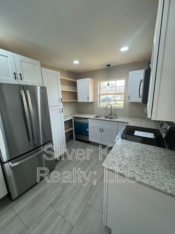 406 Dodson Ave - Photo 5 of 18