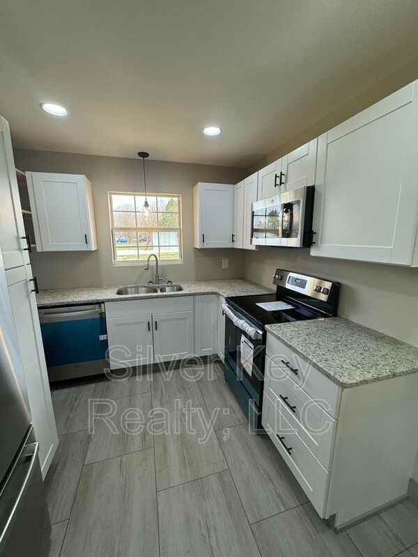 406 Dodson Ave - Photo 6 of 18