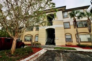 featured image of 17101 Carrington Park Dr #405