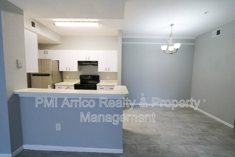 17101 Carrington Park Dr #405 - Photo 6 of 35
