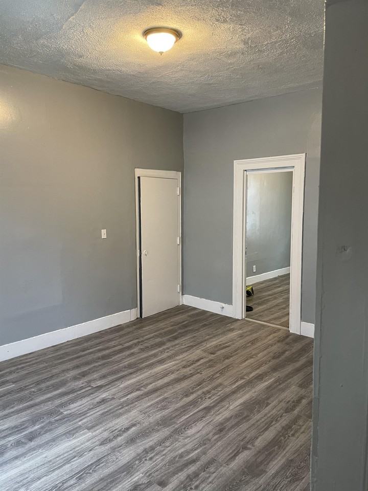 3 Hickory Street - Photo 2 of 7