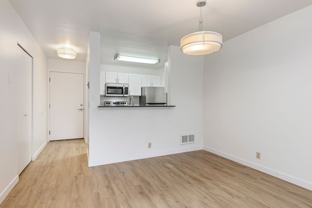 Interlake 21 - Photo 1 of 1